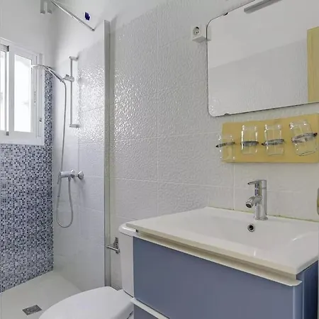 Casa Velazquez Con Terraza Privada Hébergement de vacances